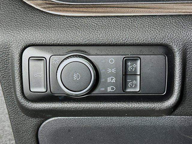 used 2024 Ford Explorer car, priced at $30,197