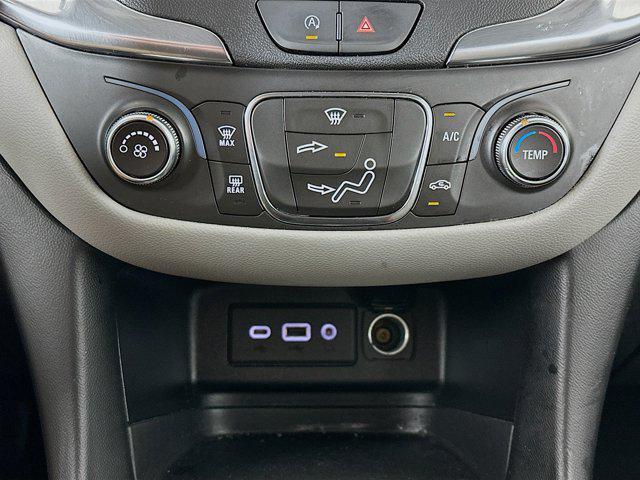 used 2022 Chevrolet Equinox car, priced at $17,997