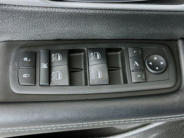 used 2019 Chrysler Pacifica car, priced at $15,197