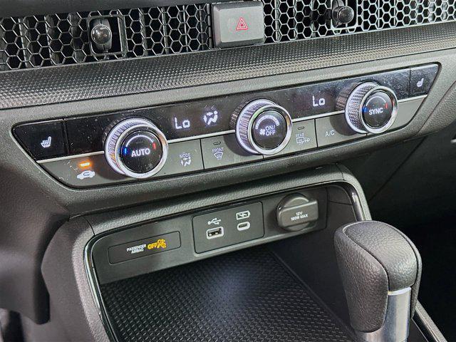 used 2025 Honda CR-V car, priced at $27,297