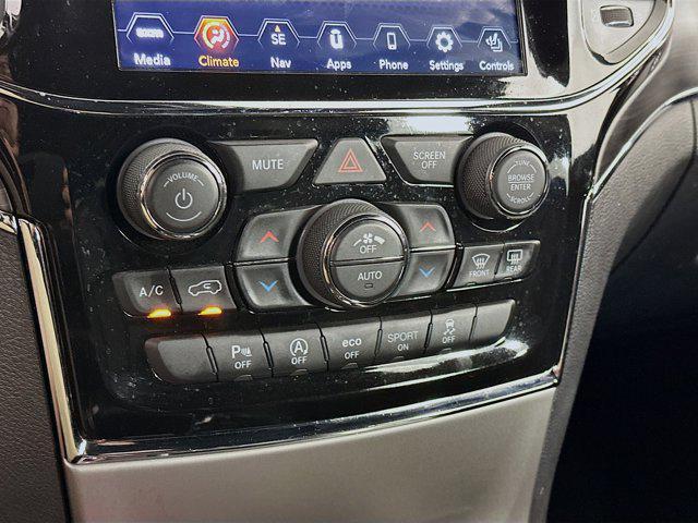 used 2022 Jeep Grand Cherokee car, priced at $25,897