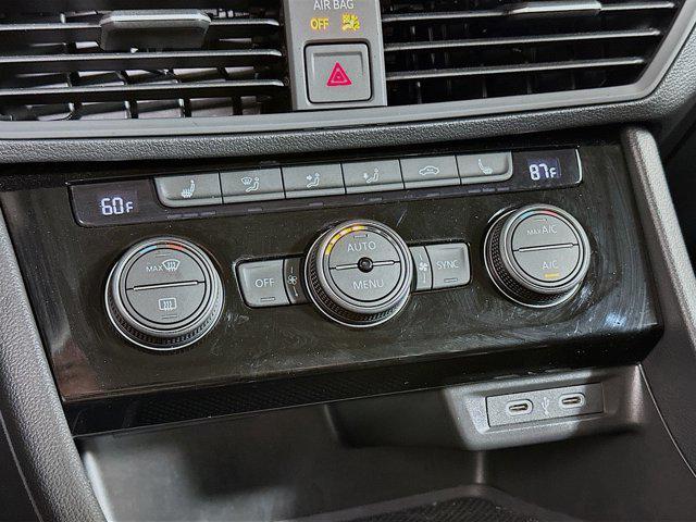 used 2024 Volkswagen Jetta car, priced at $19,997