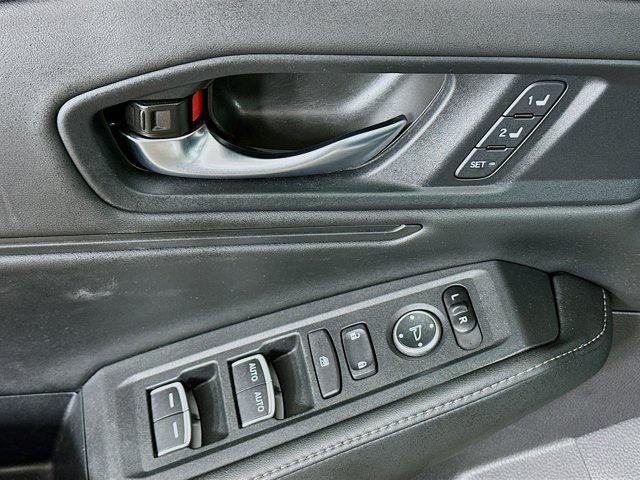 used 2025 Honda Accord Hybrid car, priced at $31,597