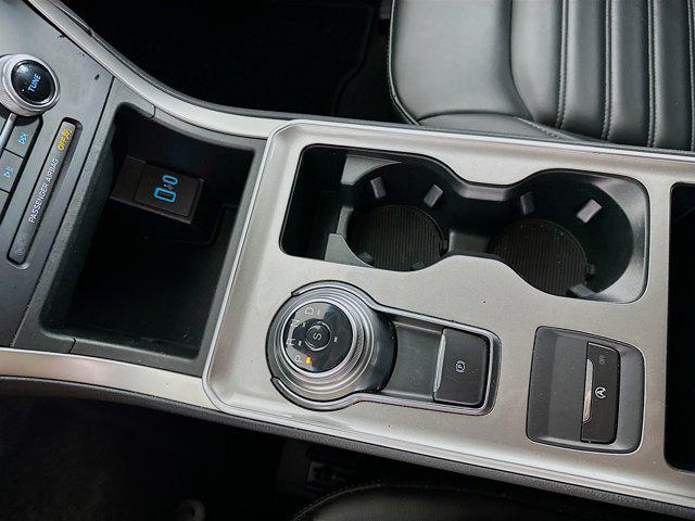 used 2024 Ford Edge car, priced at $22,397