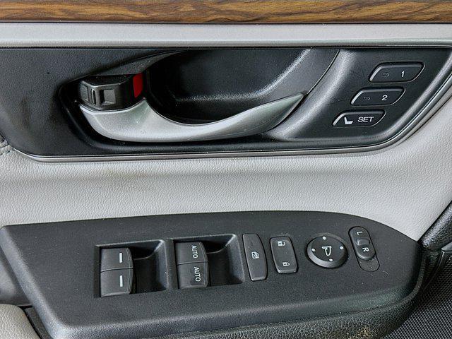used 2022 Honda CR-V car, priced at $28,797