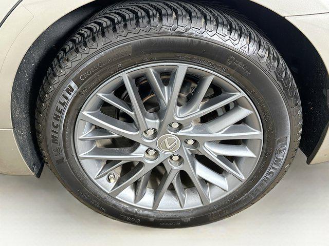 used 2018 Lexus ES 350 car, priced at $20,397