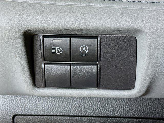 used 2023 Toyota Highlander car, priced at $33,997