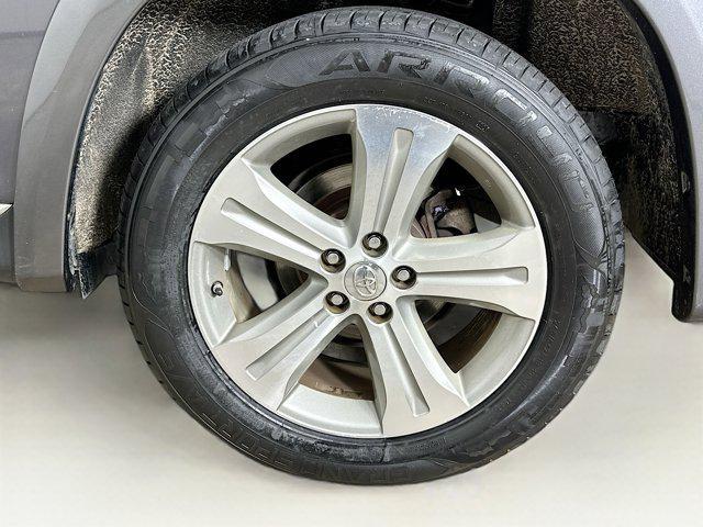 used 2012 Toyota Highlander car, priced at $10,297