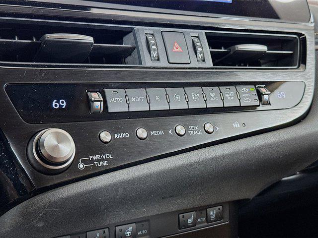 used 2024 Lexus ES 350 car, priced at $37,297