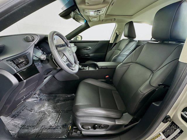 used 2023 Lexus ES 350 car, priced at $40,897