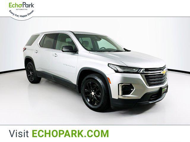 used 2022 Chevrolet Traverse car, priced at $23,597
