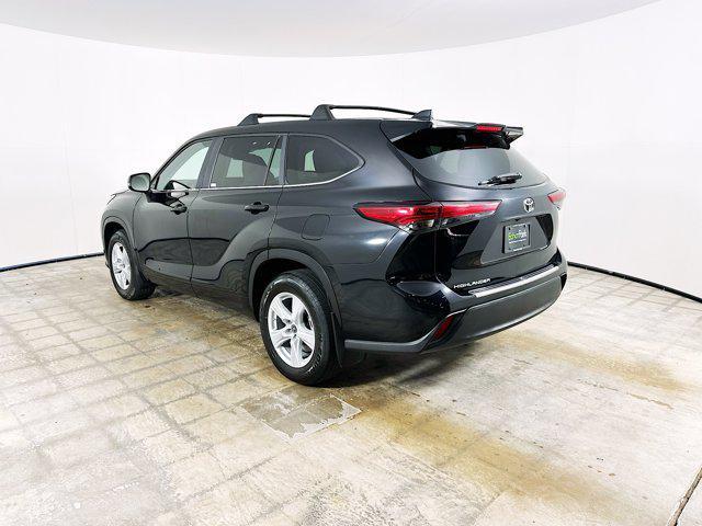 used 2023 Toyota Highlander car, priced at $30,489