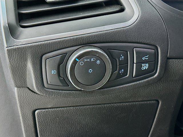 used 2022 Ford Edge car, priced at $18,887