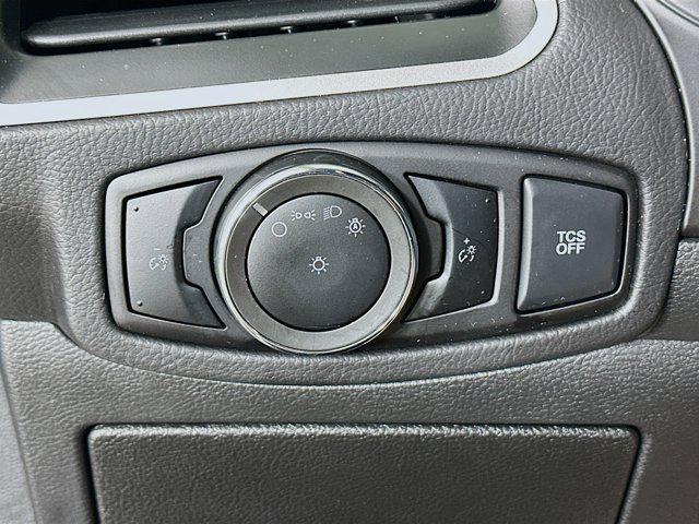 used 2024 Ford Edge car, priced at $20,197