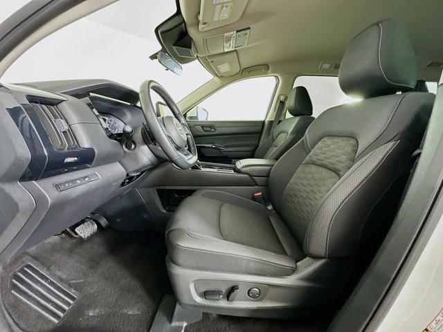 used 2025 Nissan Pathfinder car, priced at $28,497