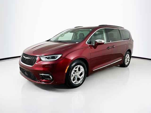 used 2022 Chrysler Pacifica car, priced at $25,289