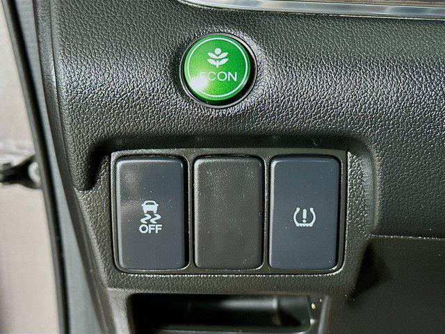 used 2015 Honda CR-V car, priced at $12,297