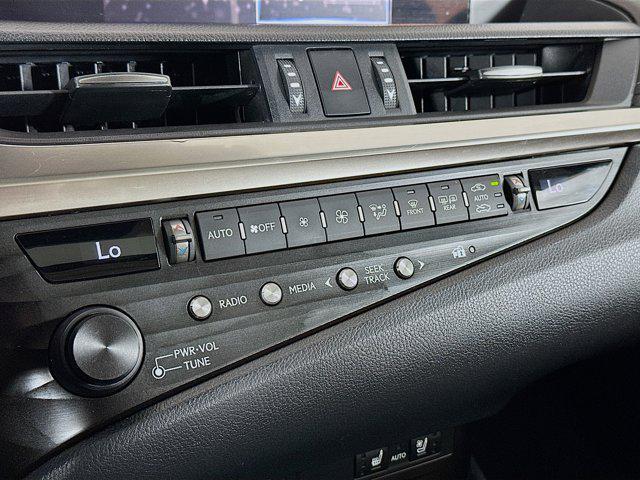 used 2019 Lexus ES 350 car, priced at $26,597