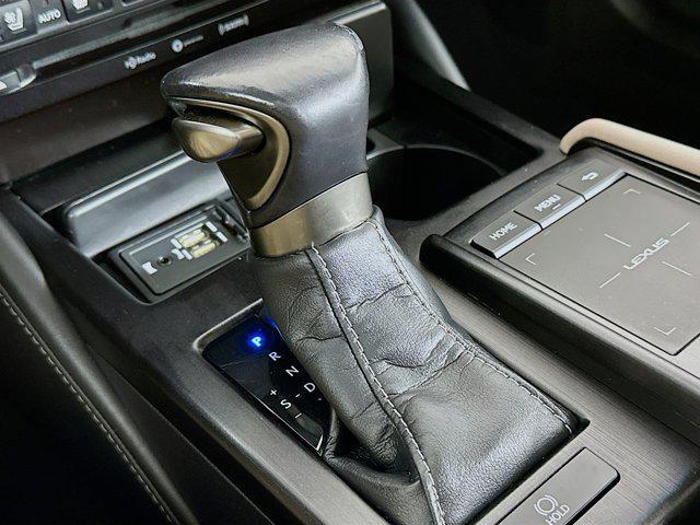 used 2019 Lexus ES 350 car, priced at $26,597
