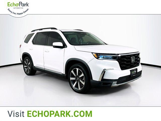 used 2023 Honda Pilot car, priced at $37,297