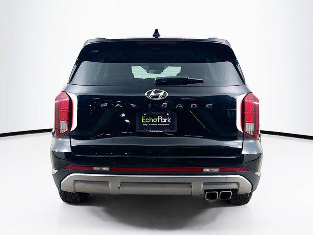 used 2024 Hyundai Palisade car, priced at $27,697