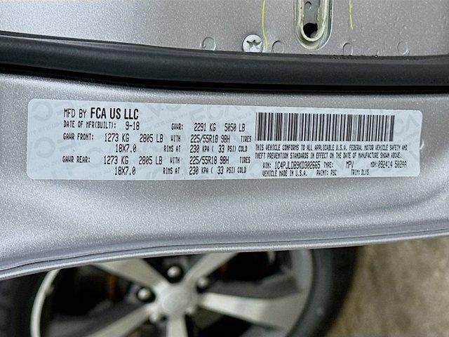 used 2019 Jeep Cherokee car, priced at $15,897