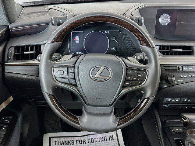 used 2019 Lexus ES 350 car, priced at $29,397