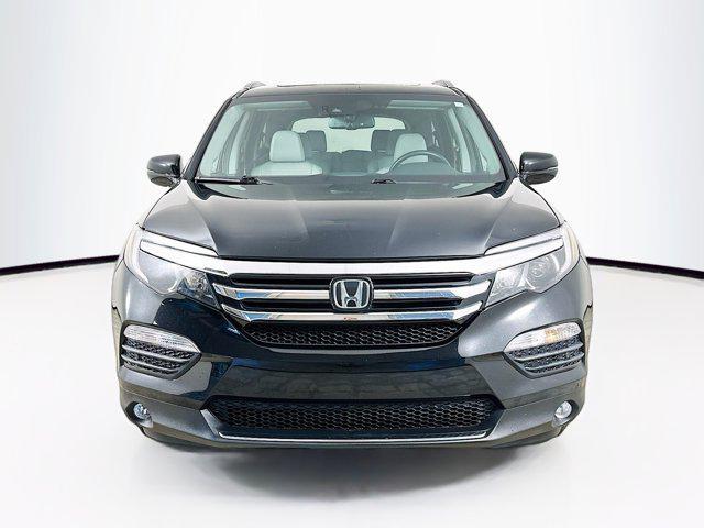 used 2016 Honda Pilot car, priced at $15,999