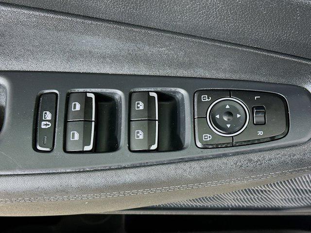 used 2023 Hyundai Santa Fe car, priced at $22,697