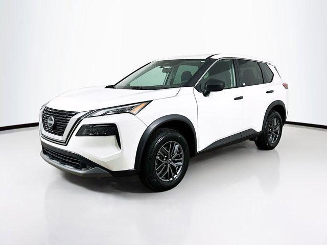 used 2022 Nissan Rogue car, priced at $19,889