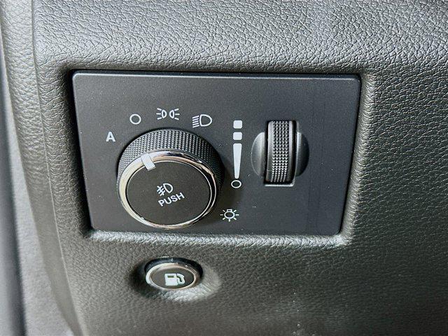 used 2022 Jeep Grand Cherokee car, priced at $24,747