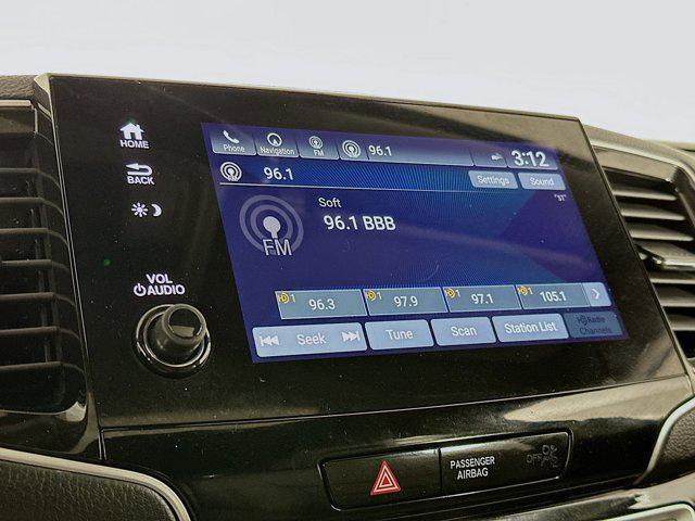 used 2022 Honda Pilot car, priced at $34,997