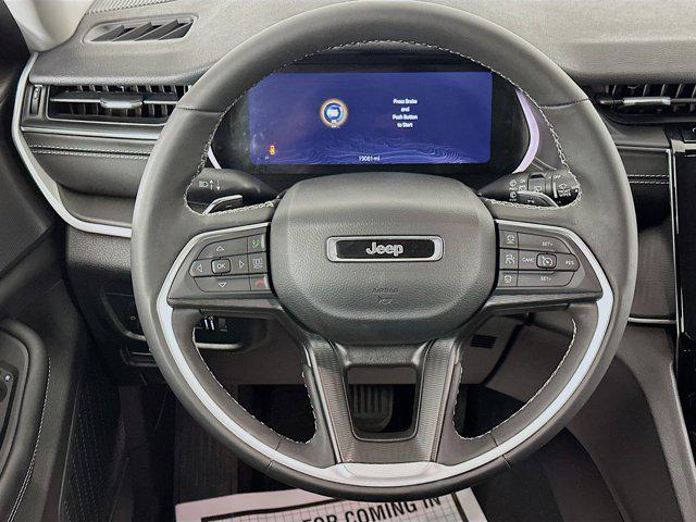 used 2023 Jeep Grand Cherokee car, priced at $28,797