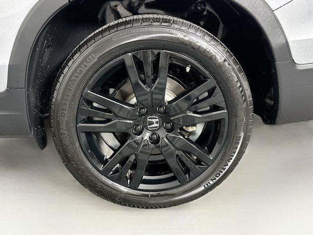used 2022 Honda Pilot car, priced at $29,397