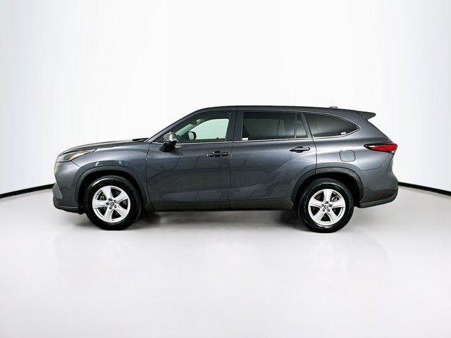 used 2023 Toyota Highlander car, priced at $31,289