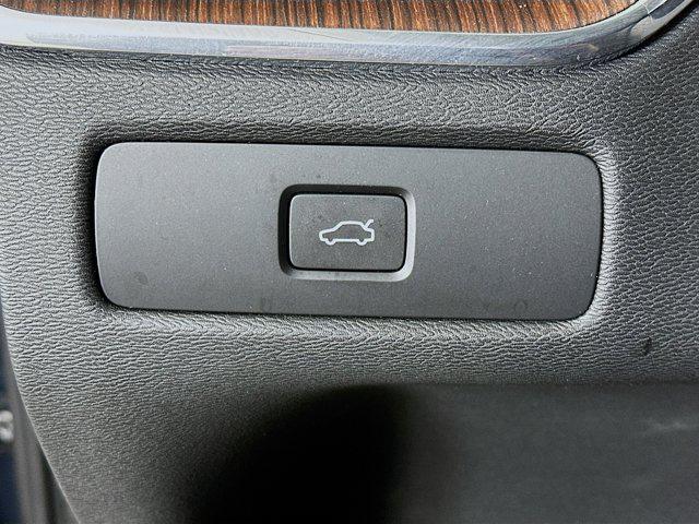 used 2024 Volvo XC60 car, priced at $33,987