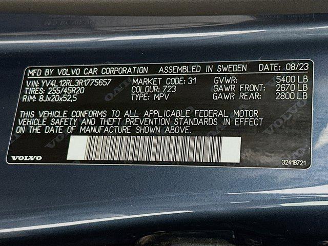 used 2024 Volvo XC60 car, priced at $33,987