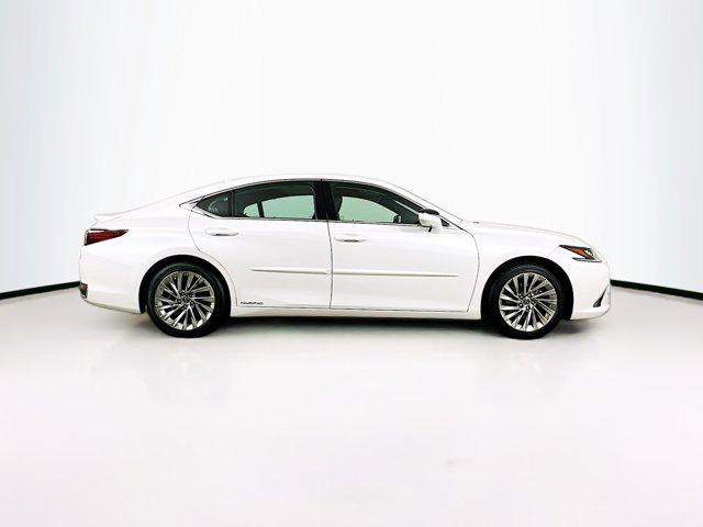 used 2022 Lexus ES 300h car, priced at $32,397