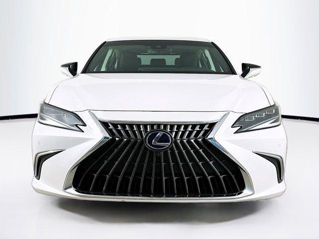 used 2022 Lexus ES 300h car, priced at $32,397