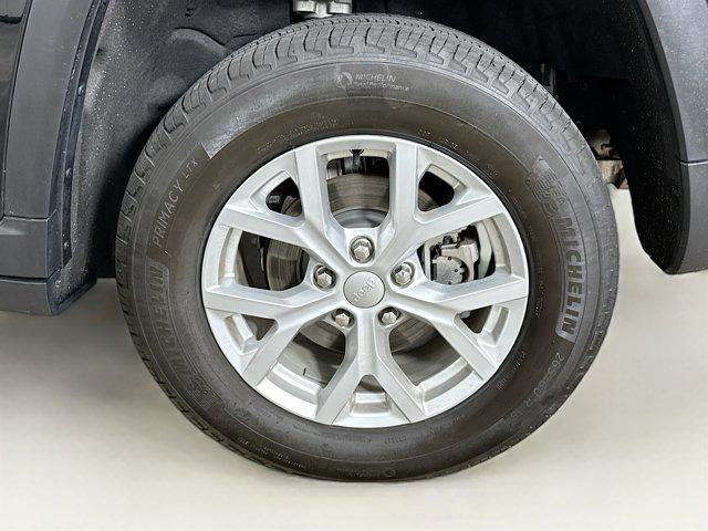 used 2023 Jeep Grand Cherokee car, priced at $30,697
