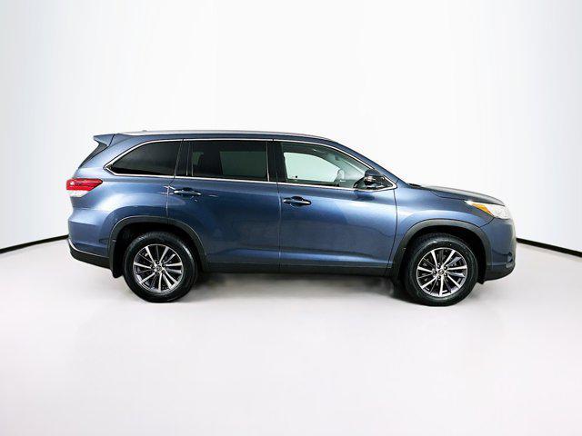 used 2019 Toyota Highlander car, priced at $27,597