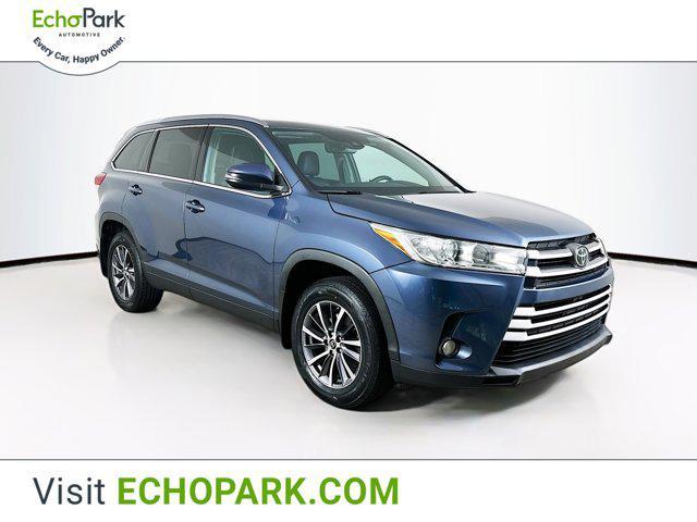 used 2019 Toyota Highlander car, priced at $27,597