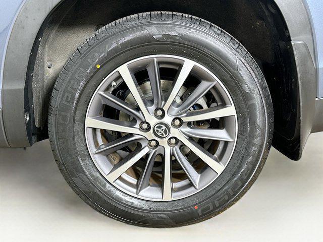 used 2019 Toyota Highlander car, priced at $27,597