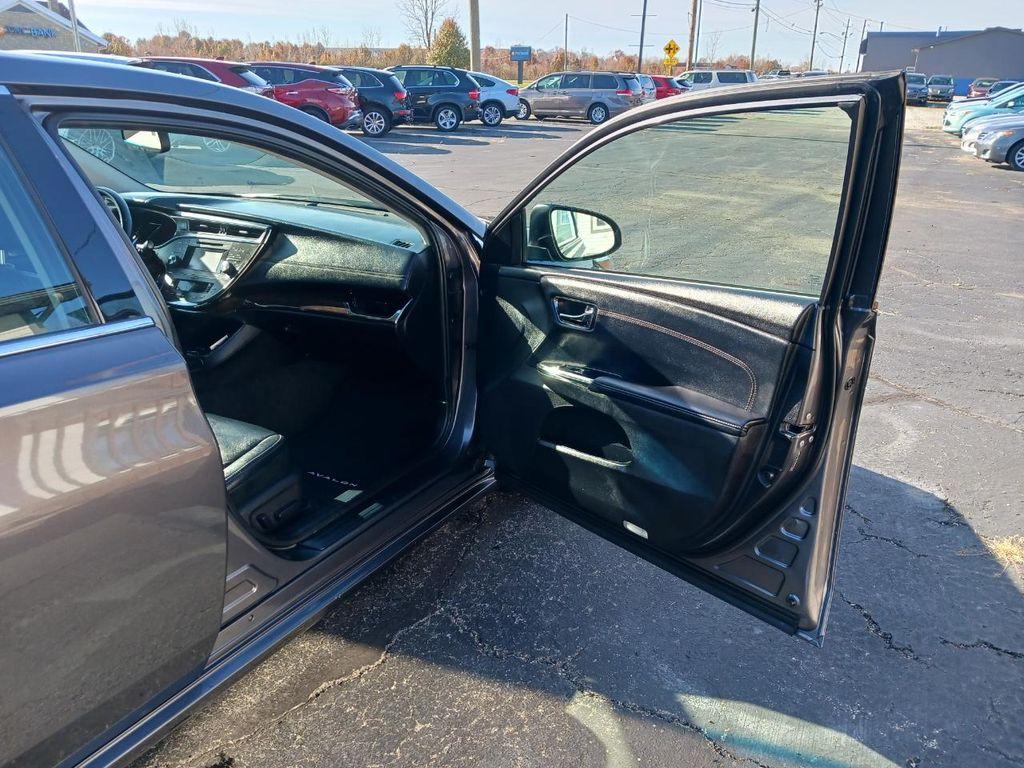 used 2014 Toyota Avalon Hybrid car, priced at $13,900