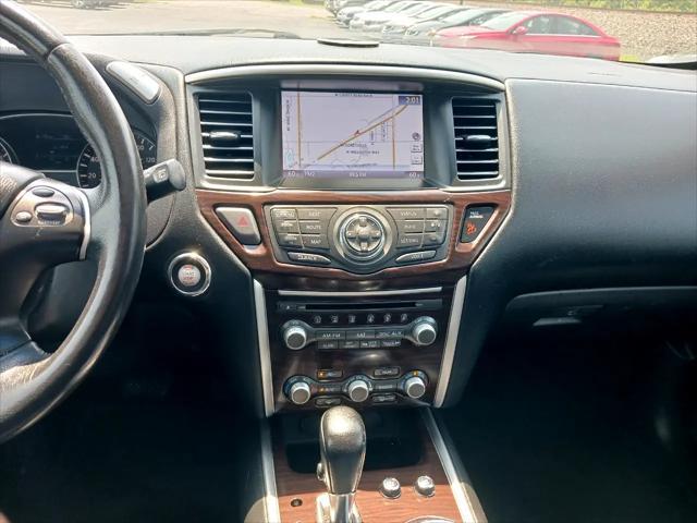 used 2014 Nissan Pathfinder car, priced at $7,900