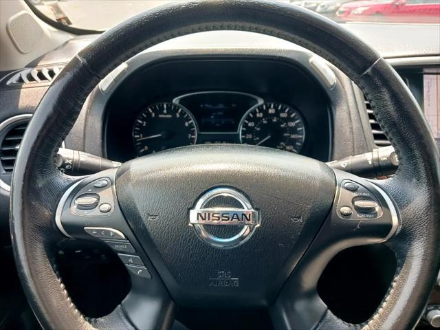 used 2014 Nissan Pathfinder car, priced at $7,900