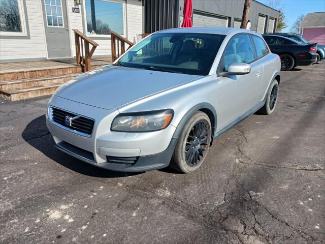 used 2009 Volvo C30 car, priced at $4,800