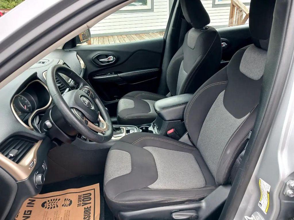 used 2014 Jeep Cherokee car, priced at $10,900