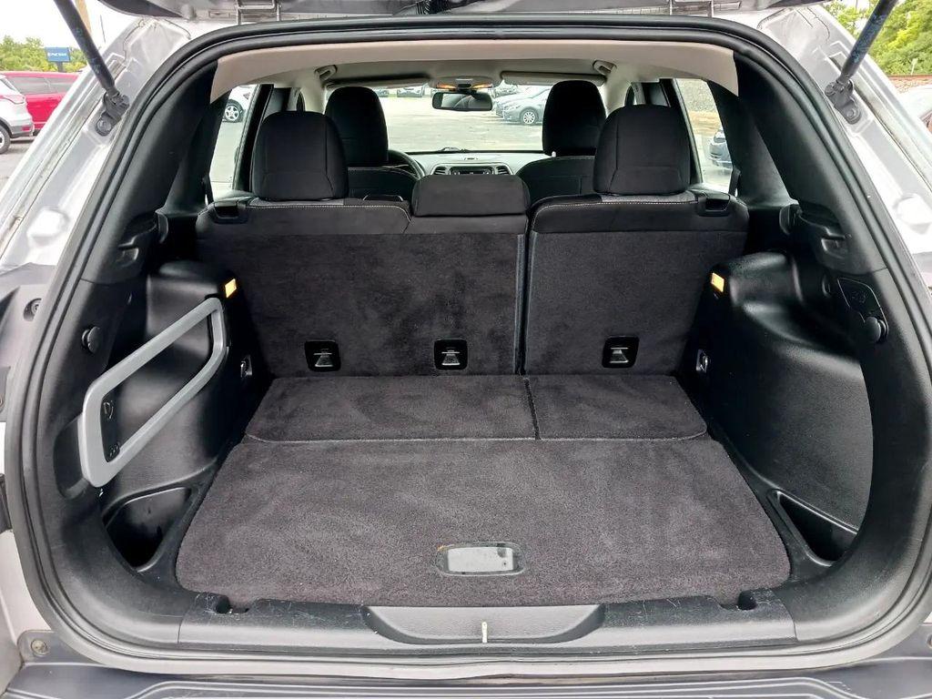 used 2014 Jeep Cherokee car, priced at $10,900