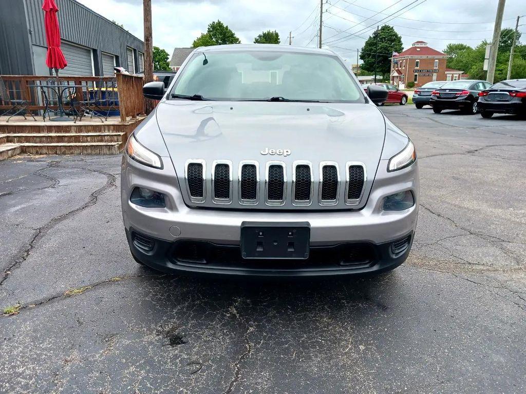 used 2014 Jeep Cherokee car, priced at $10,900